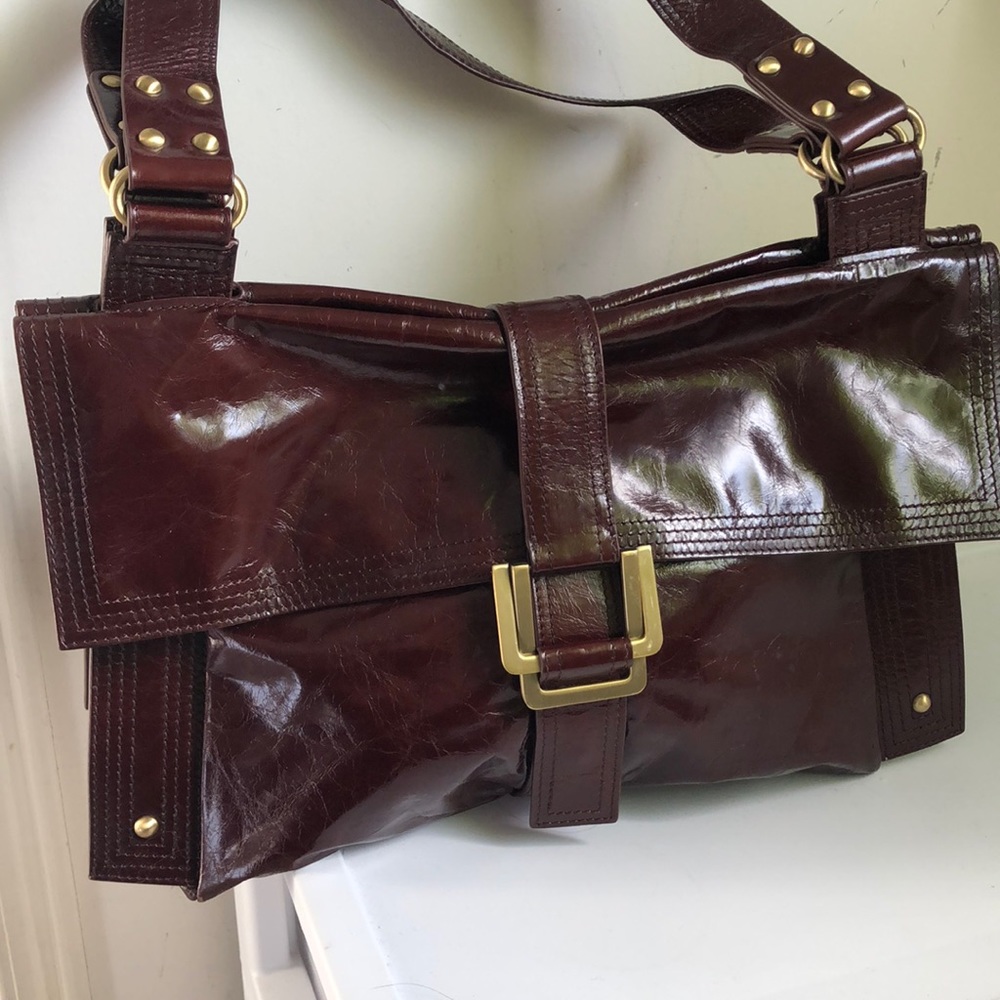 Della Shoulder Bag